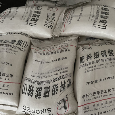 Sulfato de amónio (NH4) 2SO4 utilizado como excelente fertilizante nitrogenado