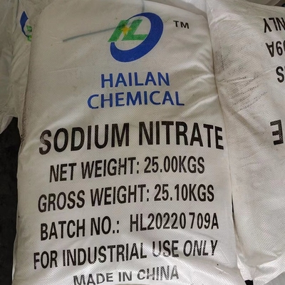 NaNO3 nitrato de sódio em pó branco 25 kg / BAG Usado como agente de apagamento