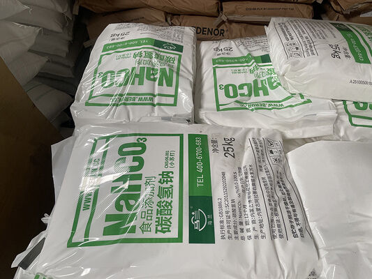 Aditivos alimentares em pó de bicarbonato de sódio da marca Malan