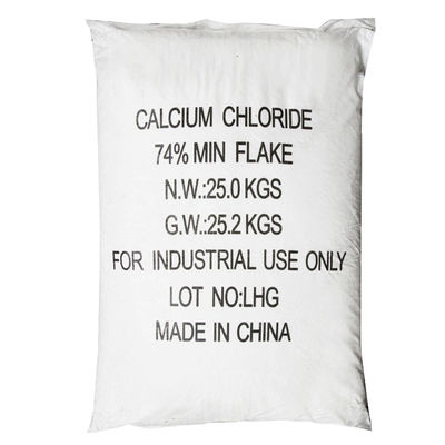 Cacl2 Cloreto de cálcio de grau industrial Flocos brancos 10043-54-4 74% 25 KG